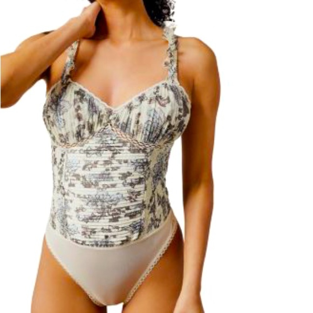 NWT! Free People Weekend Ruffle Bodysuit Lingerie - Picture 15 of 15